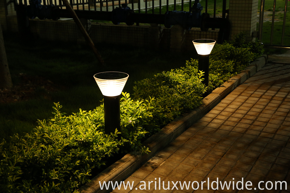 Solar Garden Lights 2